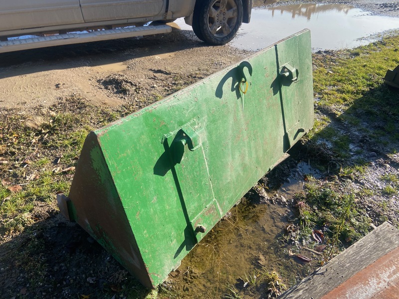 Construction  John Deere Bucket - 6FT Photo